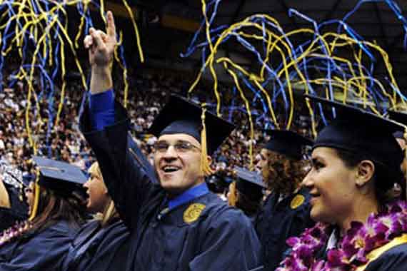 A Parent's Guide to NAU Graduation