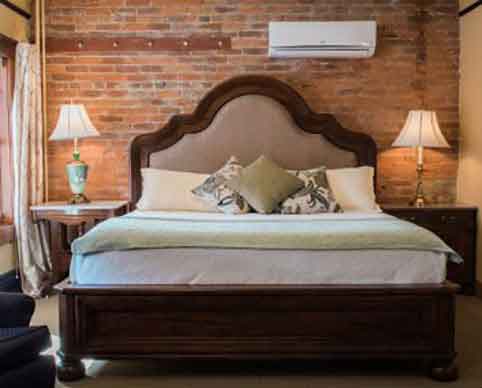 Weatherford Hotel