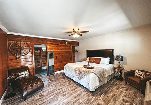 Woody Mountain Campground - Bed n' Breakfast